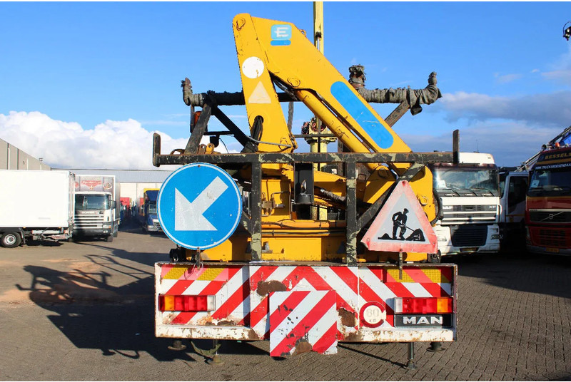 Camion cu macara MAN 14.224 + EURO 2 + PTO + EFFER 95 / 2S + 11.5meter platform: Foto 10