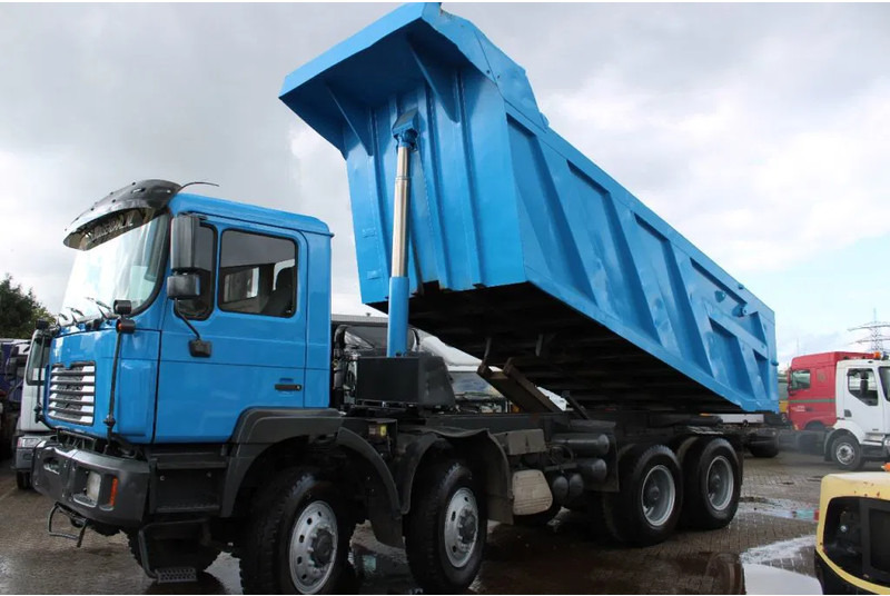 MAN 50 .414 + 8X4 + SPRING SPRING + MANUAL - Camion basculantă: Foto 3 MAN 50 .414 + 8X4 + SPRING SPRING + MANUAL - Camion basculantă: Foto 3