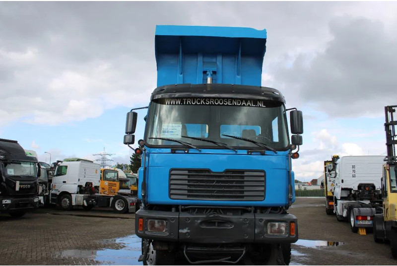 MAN 50 .414 + 8X4 + SPRING SPRING + MANUAL - Camion basculantă: Foto 2 MAN 50 .414 + 8X4 + SPRING SPRING + MANUAL - Camion basculantă: Foto 2