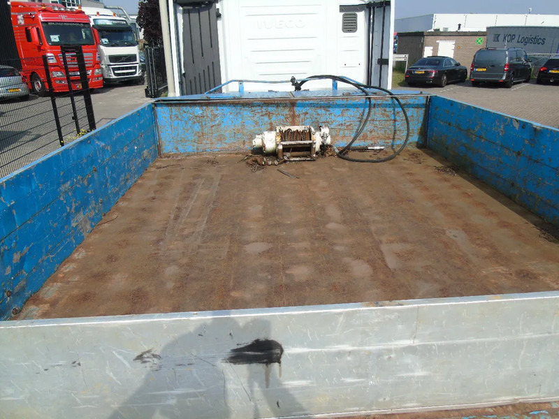 MOL + ramps + 3x axle + steering - Semiremorcă transport auto: Foto 5 MOL + ramps + 3x axle + steering - Semiremorcă transport auto: Foto 5