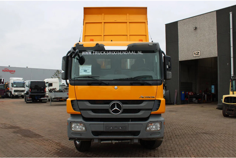 Mercedes-Benz Actros 3241 8x4 + SPRING SPRING BLATT + EURO 5 - Camion basculantă: Foto 3 Mercedes-Benz Actros 3241 8x4 + SPRING SPRING BLATT + EURO 5 - Camion basculantă: Foto 3