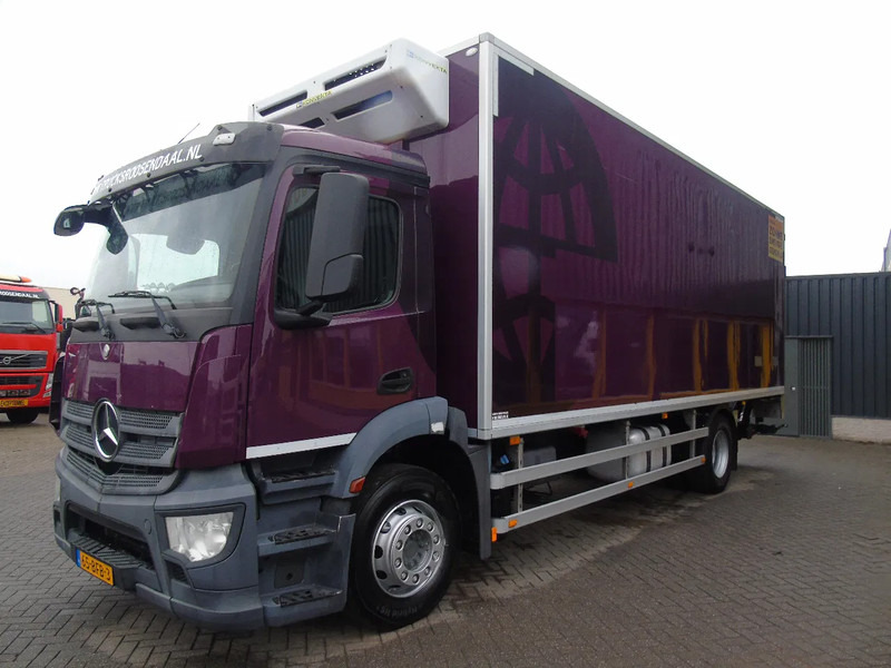 Mercedes-Benz Antos 1924 + EURO 6 + LIFT + KONVEKTA ELECTRIC SOLAR - Camion frigider: Foto 2 Mercedes-Benz Antos 1924 + EURO 6 + LIFT + KONVEKTA ELECTRIC SOLAR - Camion frigider: Foto 2
