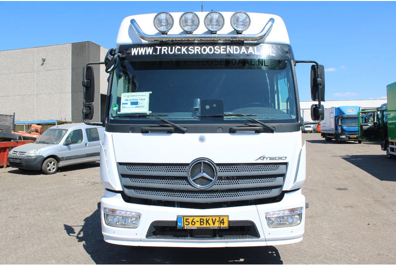 Mercedes-Benz Atego 1224 + euro 6 + 6 CYLINDER - Camion şasiu: Foto 3 Mercedes-Benz Atego 1224 + euro 6 + 6 CYLINDER - Camion şasiu: Foto 3
