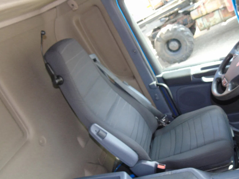 Camion furgon Scania P250 + EURO 6 + LIFT: Foto 20 Camion furgon Scania P250 + EURO 6 + LIFT: Foto 20