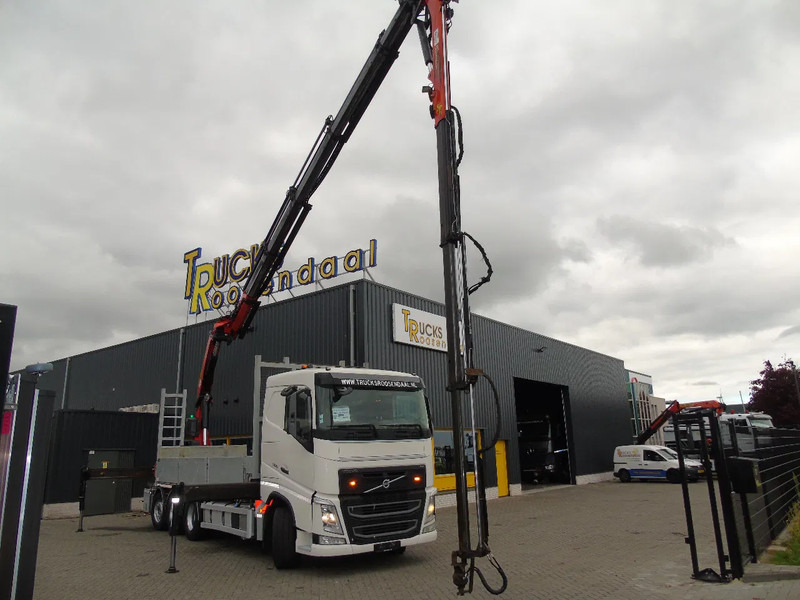 Volvo FH 500 FH 500 8x4 + PALFINGER PK 34002 6x extension +JIB 3x extension - Camion cu macara: Foto 4 Volvo FH 500 FH 500 8x4 + PALFINGER PK 34002 6x extension +JIB 3x extension - Camion cu macara: Foto 4