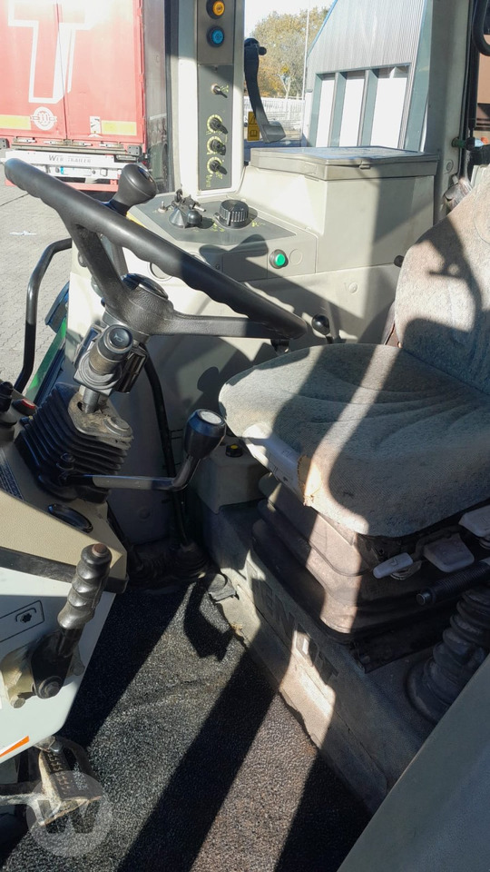 Fendt 309 C - Tractor agricol: Foto 5 Fendt 309 C - Tractor agricol: Foto 5