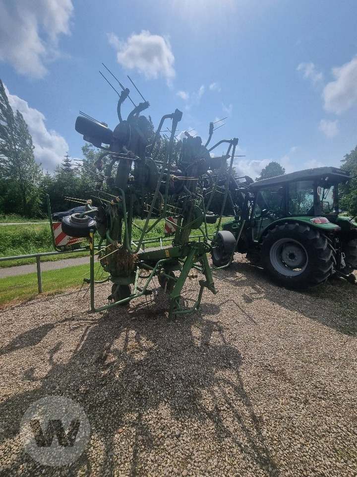 Krone KW 8.82/8 - Maşină de întors fânul: Foto 3 Krone KW 8.82/8 - Maşină de întors fânul: Foto 3