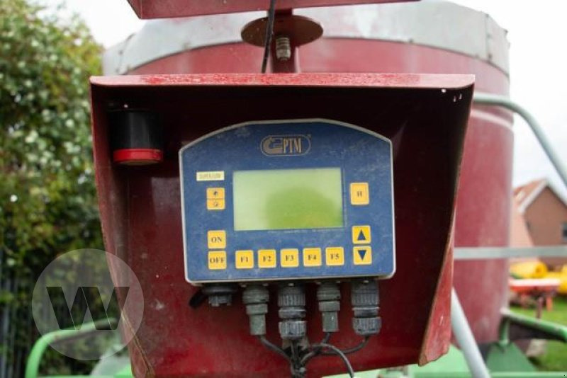 Strautmann Verti-Mix 1801 DOUBLE - Remorcă distribuit furaje: Foto 2 Strautmann Verti-Mix 1801 DOUBLE - Remorcă distribuit furaje: Foto 2