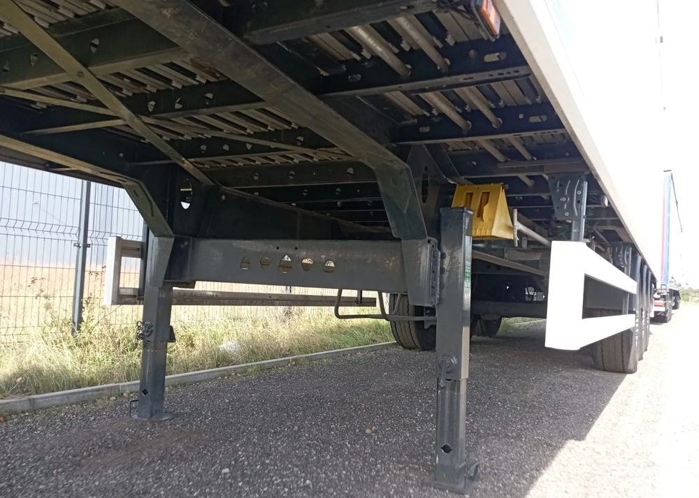 Reisch 3x Ruchoma podłoga 2 - 2022 , 1-2023 - Semiremorcă cu podea culisantă: Foto 2 Reisch 3x Ruchoma podłoga 2 - 2022 , 1-2023 - Semiremorcă cu podea culisantă: Foto 2