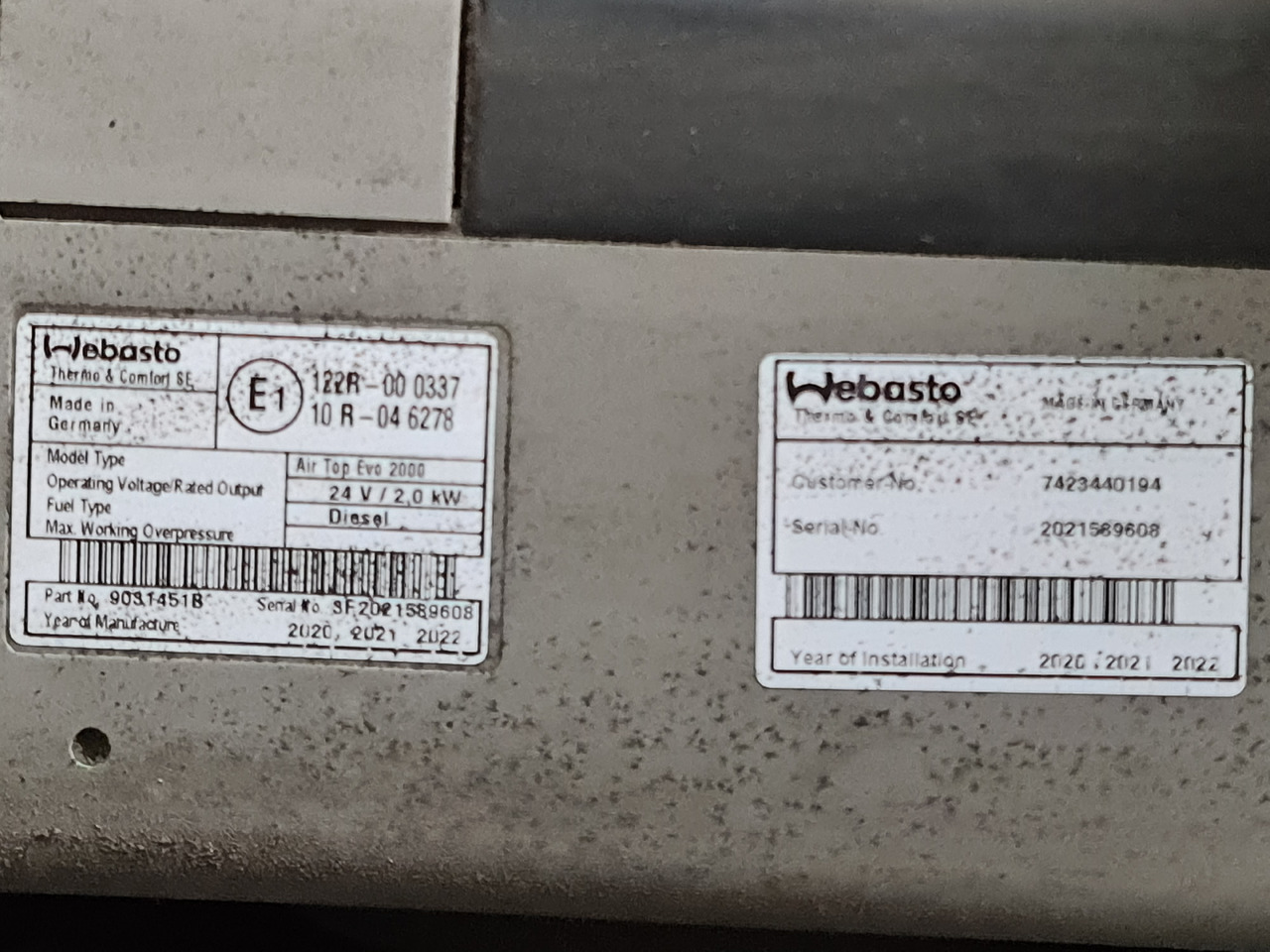 RENAULT RANGE T / WEBASTO AIR TOP EVO 2000 - Încălzire/ Ventilație: Foto 3 RENAULT RANGE T / WEBASTO AIR TOP EVO 2000 - Încălzire/ Ventilație: Foto 3