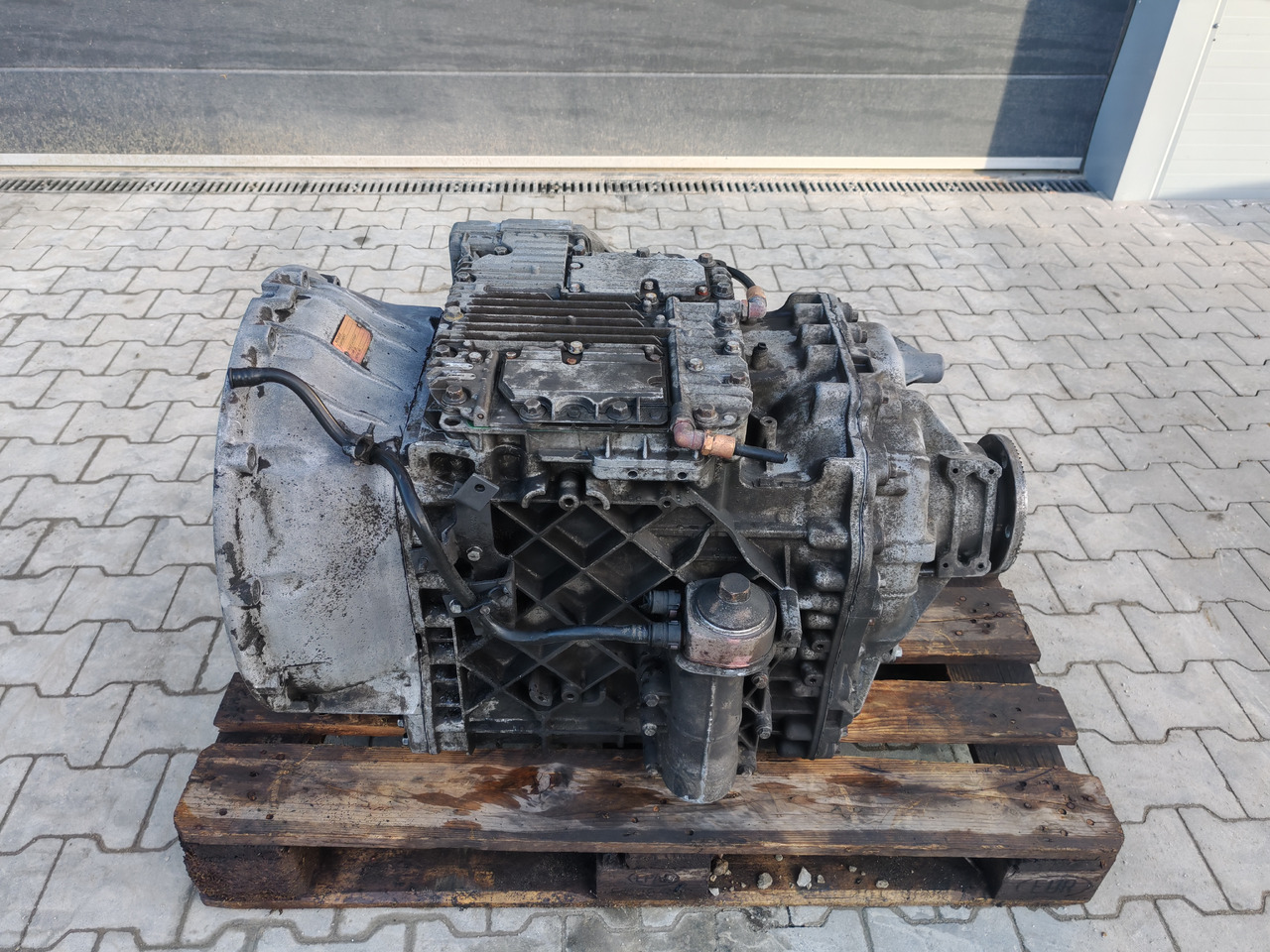 RENAULT VOLVO / AT2412D I-SHIFT COMPLETE GEARBOX / 3190584 - Cutie de viteze: Foto 2 RENAULT VOLVO / AT2412D I-SHIFT COMPLETE GEARBOX / 3190584 - Cutie de viteze: Foto 2