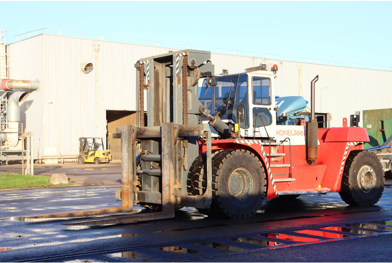 KONECRANES 28-1200B - Stivuitor diesel: Foto 4 KONECRANES 28-1200B - Stivuitor diesel: Foto 4