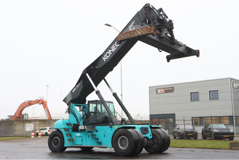 KONECRANES 4531TC5 - Reach stacker: Foto 1 KONECRANES 4531TC5 - Reach stacker: Foto 1