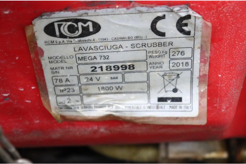 RCM Mega 732 - Mașină de spălat pardoseli: Foto 3 RCM Mega 732 - Mașină de spălat pardoseli: Foto 3