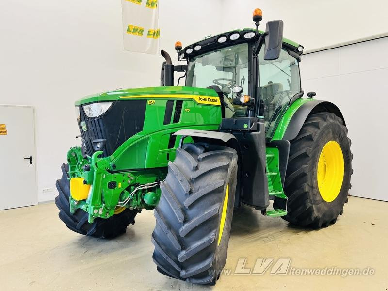 John Deere 6R 175 - Tractor agricol: Foto 1 John Deere 6R 175 - Tractor agricol: Foto 1