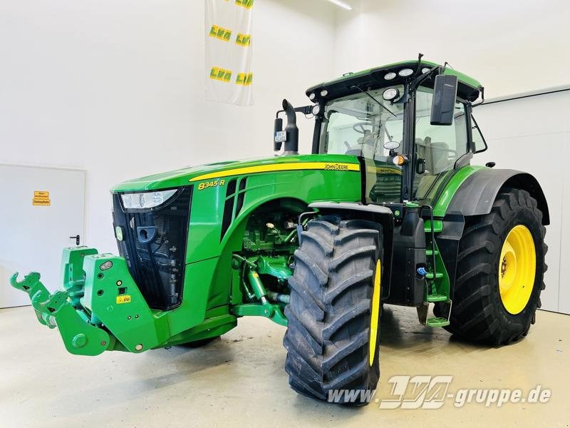 John Deere 8345R FRONT PTO - Tractor agricol: Foto 1 John Deere 8345R FRONT PTO - Tractor agricol: Foto 1