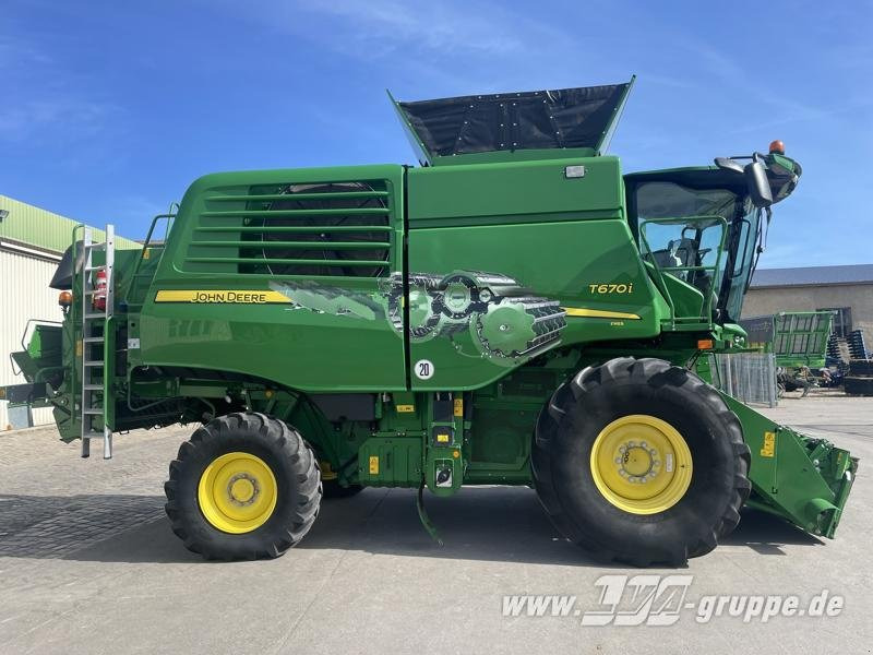 Combină de recoltat cereale John Deere T670 i: Foto 8