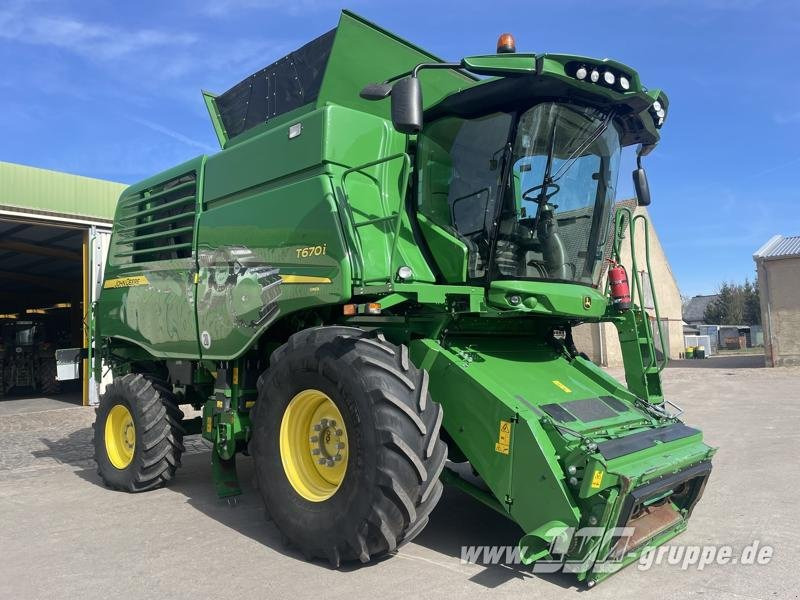 Combină de recoltat cereale John Deere T670 i: Foto 6