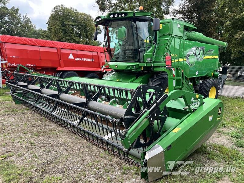 John Deere T670 i - Combină de recoltat cereale: Foto 1 John Deere T670 i - Combină de recoltat cereale: Foto 1
