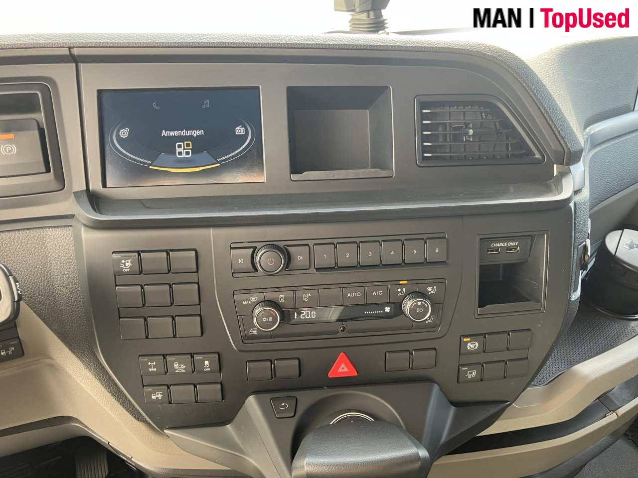 MAN TGX 18.470 4x2 LL SA - Cap tractor: Foto 3 MAN TGX 18.470 4x2 LL SA - Cap tractor: Foto 3