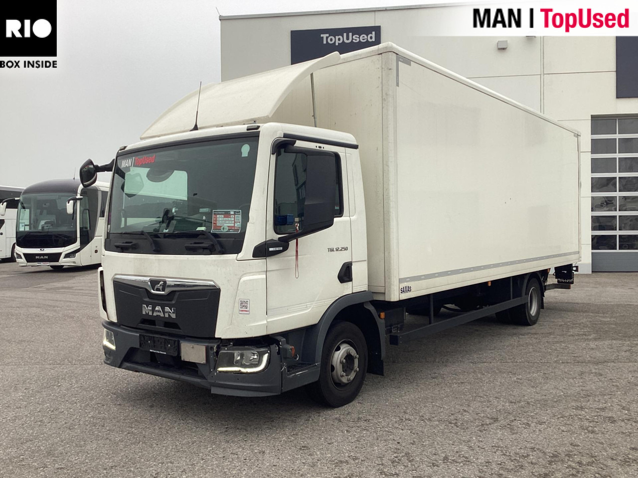 MAN TGL 12.250 4x2 BL CH KOFFER LBW AHK - Camion furgon: Foto 1 MAN TGL 12.250 4x2 BL CH KOFFER LBW AHK - Camion furgon: Foto 1