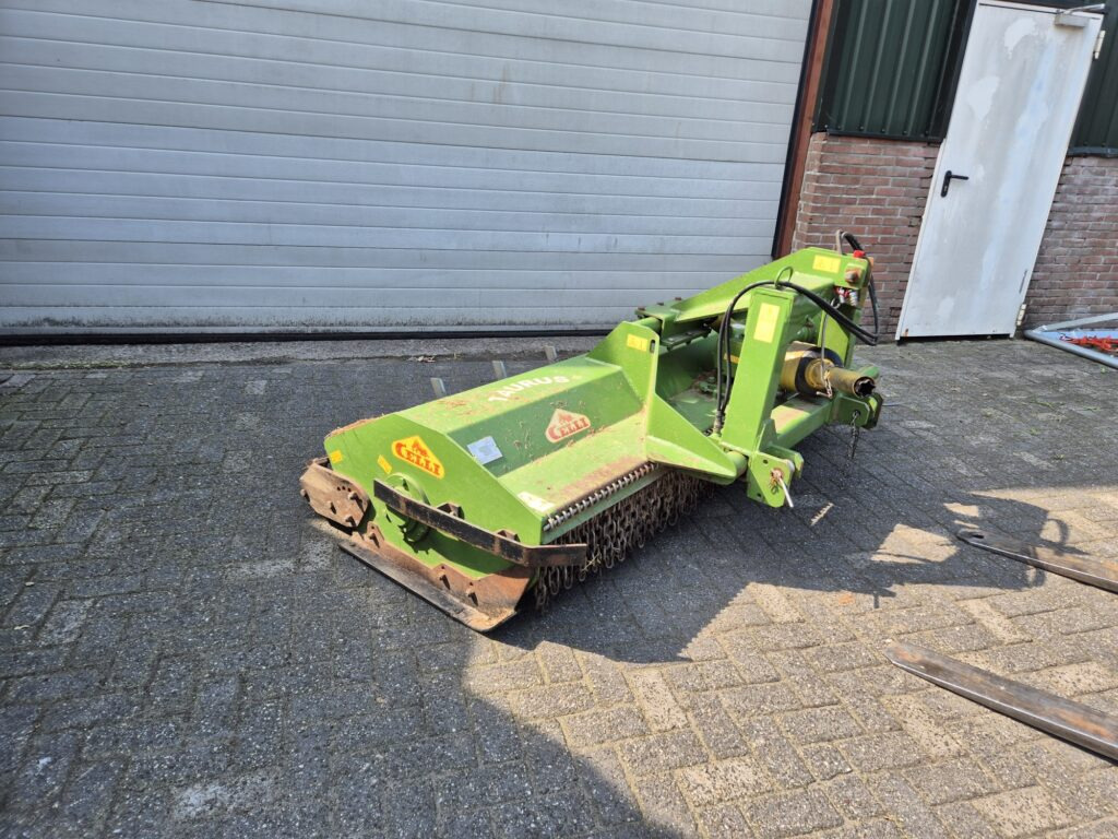 CELLI Taurus 200 mower - Cositoare: Foto 3 CELLI Taurus 200 mower - Cositoare: Foto 3