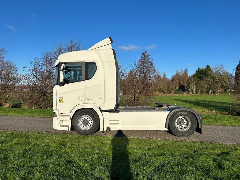 Scania R500 NGS | 4X2 FULL AIR | RETARDER | PTO PREP | LOW KM - Cap tractor: Foto 2 Scania R500 NGS | 4X2 FULL AIR | RETARDER | PTO PREP | LOW KM - Cap tractor: Foto 2