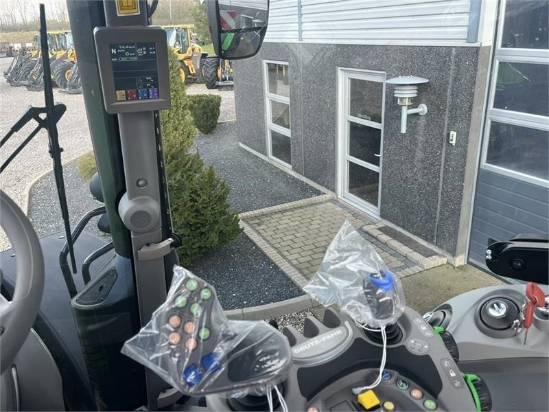 Deutz-fahr 9340 TTV WARRIOR, New and unused tractor - Tractor agricol: Foto 5 Deutz-fahr 9340 TTV WARRIOR, New and unused tractor - Tractor agricol: Foto 5