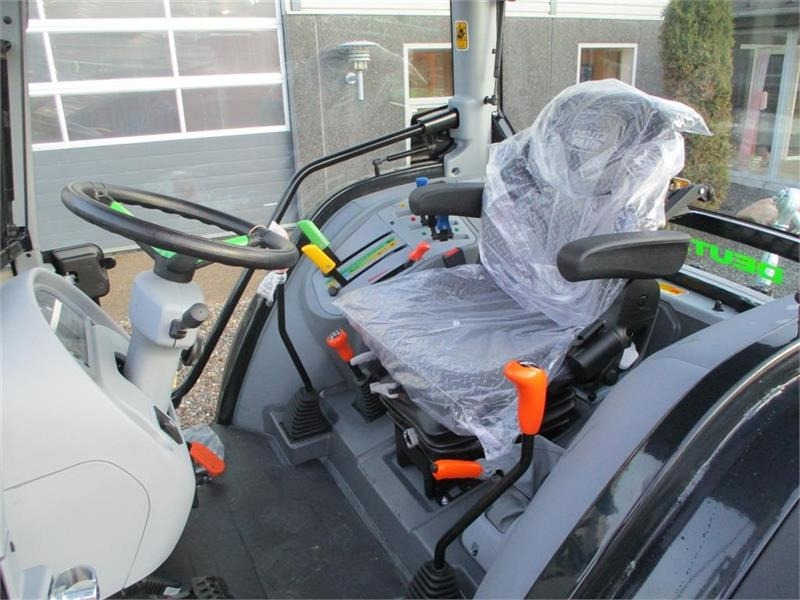 Deutz-fahr Agrofarm 115G with 30F+30R Hi-Lo and CreepGea - Tractor agricol: Foto 5 Deutz-fahr Agrofarm 115G with 30F+30R Hi-Lo and CreepGea - Tractor agricol: Foto 5