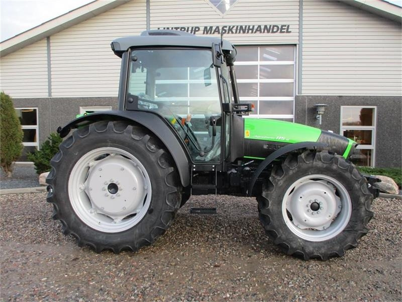Deutz-fahr Agrofarm 115G with 30F+30R Hi-Lo and CreepGea - Tractor agricol: Foto 2 Deutz-fahr Agrofarm 115G with 30F+30R Hi-Lo and CreepGea - Tractor agricol: Foto 2