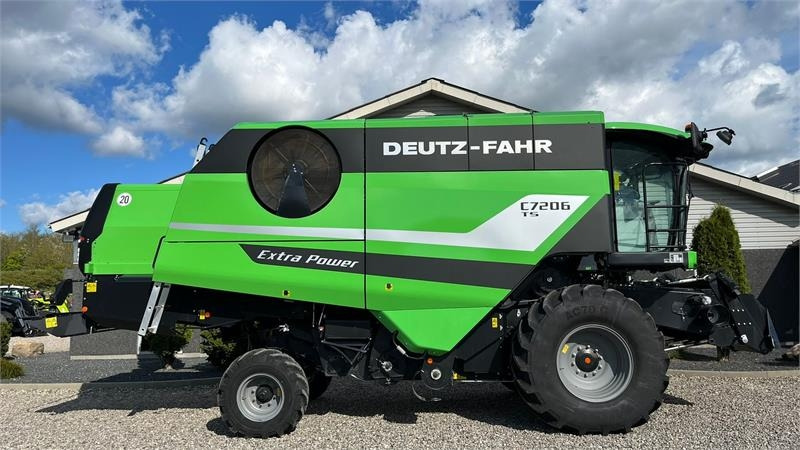 Deutz-fahr C7206 With 24feed - 7.2m header. New and unused Co - Combină de recoltat cereale: Foto 1 Deutz-fahr C7206 With 24feed - 7.2m header. New and unused Co - Combină de recoltat cereale: Foto 1