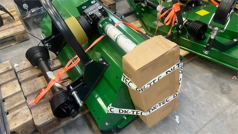 Dk-Tec EFGC125D Slagleklipper med fast tårn og oplukkelig - Cositoare: Foto 2 Dk-Tec EFGC125D Slagleklipper med fast tårn og oplukkelig - Cositoare: Foto 2