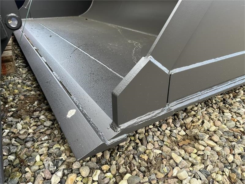 JST Skovl 3.4m3 med volvoskifte og 3m bred. NY SKOVL. - Cupă pentru Utilaje constructii: Foto 5 JST Skovl 3.4m3 med volvoskifte og 3m bred. NY SKOVL. - Cupă pentru Utilaje constructii: Foto 5