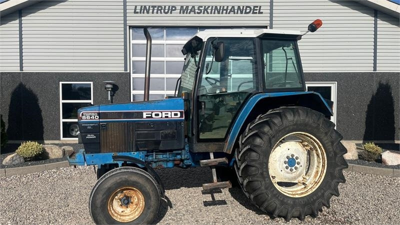 New Holland 5640 SL Dualpower - Tractor agricol: Foto 1 New Holland 5640 SL Dualpower - Tractor agricol: Foto 1