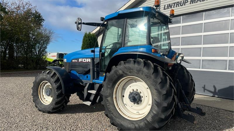 New Holland 8670 Supersteer Samme ejer siden 2012, evt. med tv - Tractor agricol: Foto 3 New Holland 8670 Supersteer Samme ejer siden 2012, evt. med tv - Tractor agricol: Foto 3