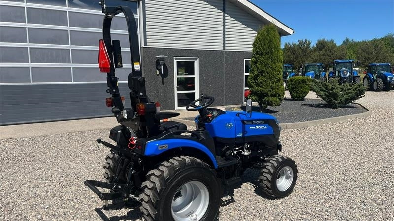 Tractor comunal Solis H26 HST Hydrostat. Industrihjul: Foto 15 Tractor comunal Solis H26 HST Hydrostat. Industrihjul: Foto 15