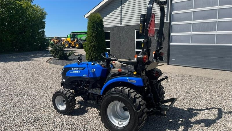 Solis H26 HST Hydrostat. Industrihjul - Tractor comunal: Foto 3 Solis H26 HST Hydrostat. Industrihjul - Tractor comunal: Foto 3