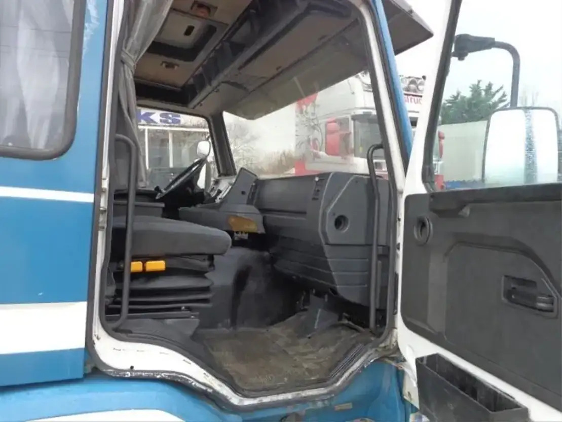 Scania Scania Cabin 3 Serie - Cabină și interior pentru Camion: Foto 5 Scania Scania Cabin 3 Serie - Cabină și interior pentru Camion: Foto 5