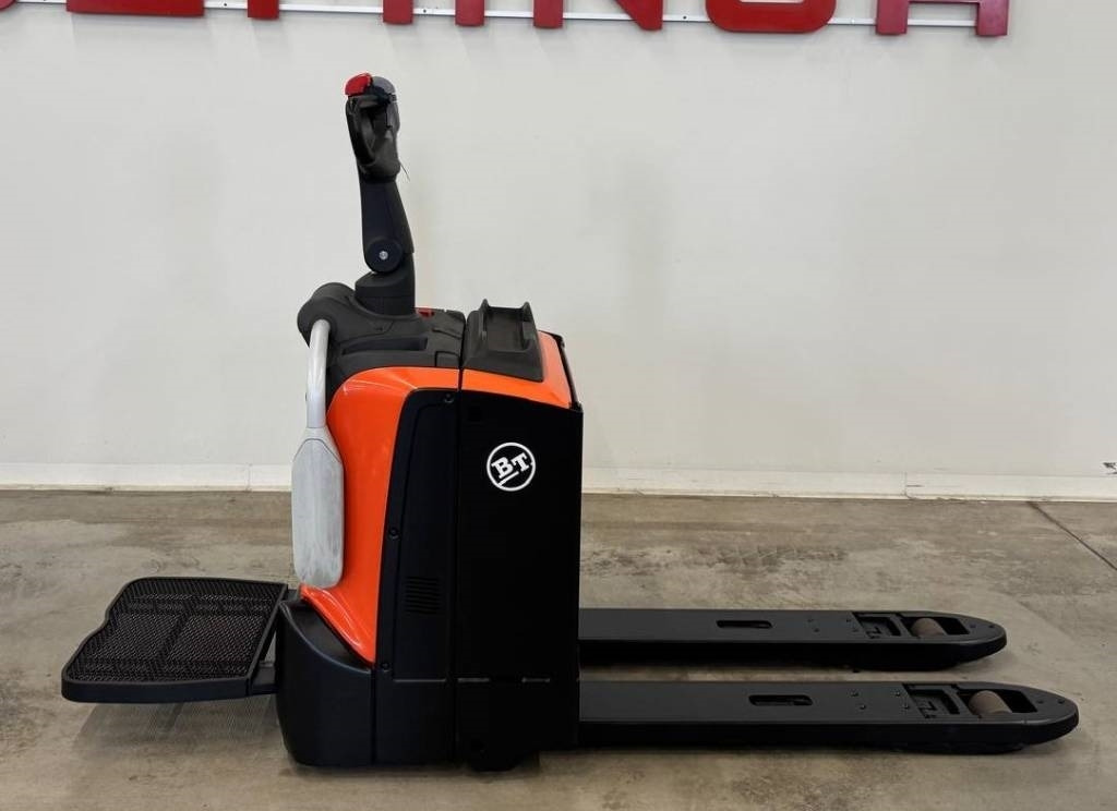 Toyota 10792 LPE 200 - Transpalet manual: Foto 3 Toyota 10792 LPE 200 - Transpalet manual: Foto 3