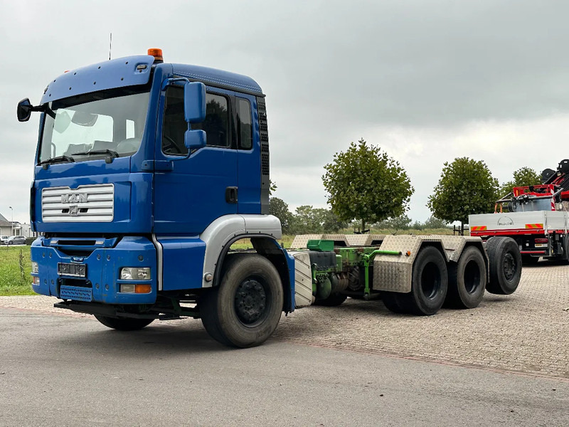 MAN TGA 35.480 8x4!!TRIPLE CHASSIS!! - Camion şasiu: Foto 3 MAN TGA 35.480 8x4!!TRIPLE CHASSIS!! - Camion şasiu: Foto 3