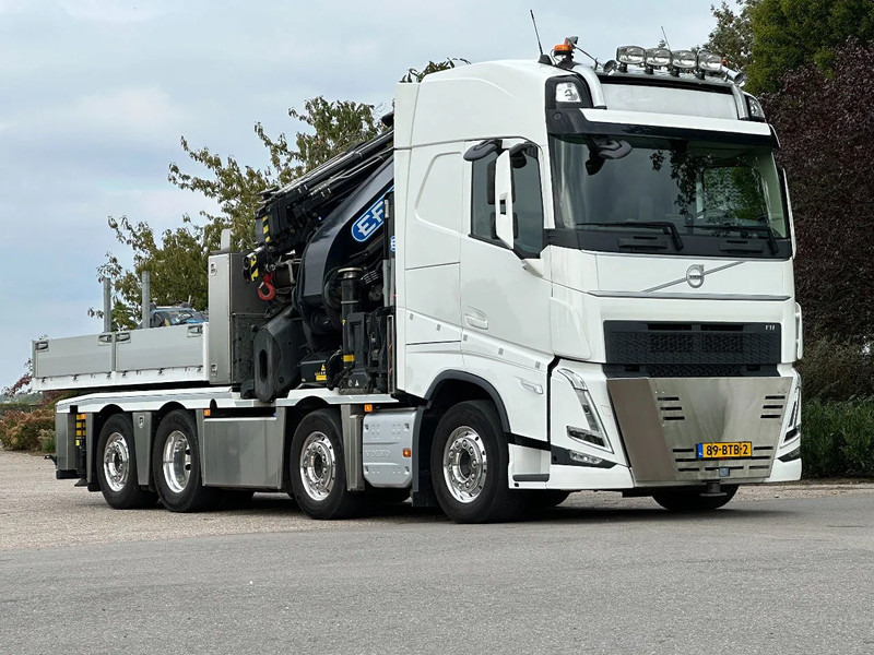 Volvo FH 550 TRUCK/TRACTOR! EFFER 140tm!!!!44dkm!!JIB/LIER/WINCH!!TOP!!ROOF/DACH/MONTAGE!!MANUTENTION!! CRANE!!GRUE!! - Camion cu macara: Foto 2 Volvo FH 550 TRUCK/TRACTOR! EFFER 140tm!!!!44dkm!!JIB/LIER/WINCH!!TOP!!ROOF/DACH/MONTAGE!!MANUTENTION!! CRANE!!GRUE!! - Camion cu macara: Foto 2