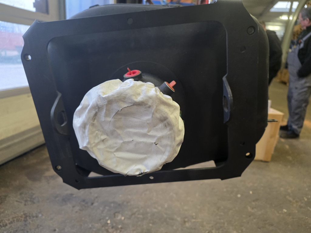 CNH 5801740620 - Toba esapament pentru Utilaje constructii: Foto 4 CNH 5801740620 - Toba esapament pentru Utilaje constructii: Foto 4