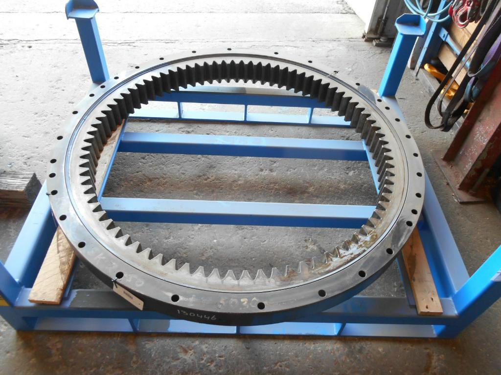 Kobelco LQ40FU0001F1 - Rulment rotire pentru Utilaje constructii: Foto 2 Kobelco LQ40FU0001F1 - Rulment rotire pentru Utilaje constructii: Foto 2