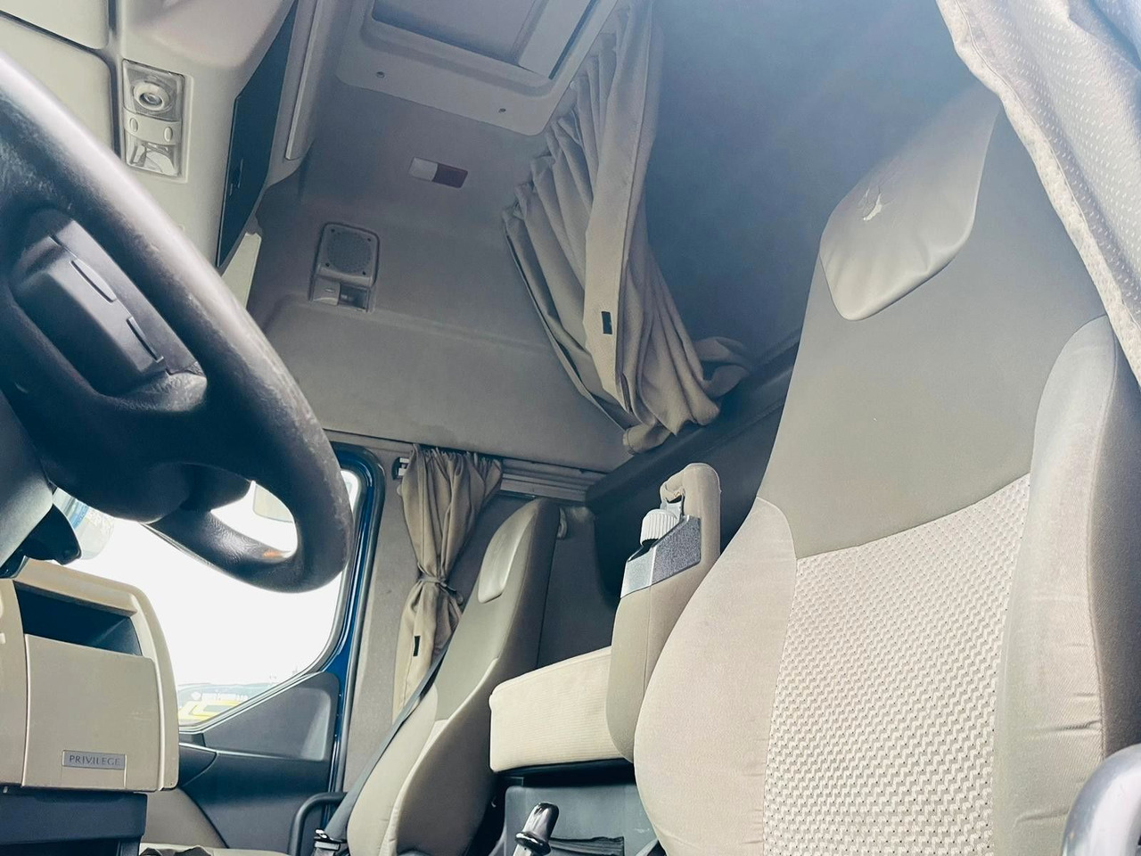 Camion cu prelată Renault Premium 460 P6X2 EEV: Foto 13
