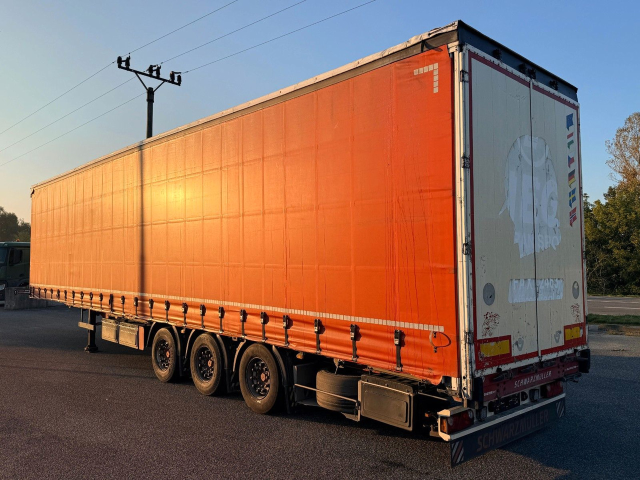 Schwarzmüller S 1 / J - Semiremorcă prelată: Foto 5 Schwarzmüller S 1 / J - Semiremorcă prelată: Foto 5