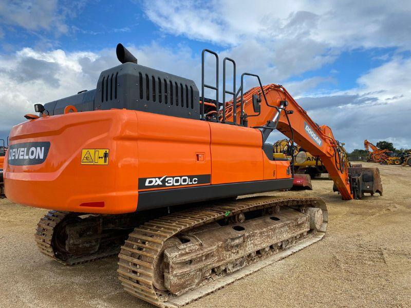 Doosan DX300LC - Excavator pe şenile: Foto 3 Doosan DX300LC - Excavator pe şenile: Foto 3