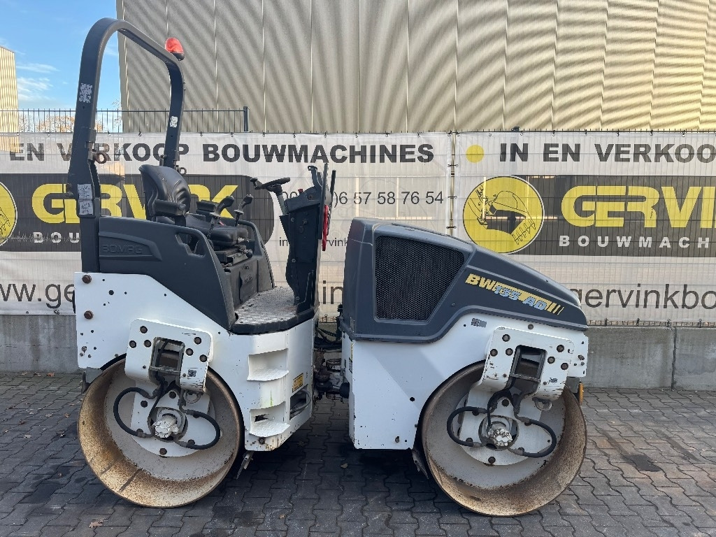 Bomag BW 125 AD-5 - Cilindru compactor pentru asfalt: Foto 2 Bomag BW 125 AD-5 - Cilindru compactor pentru asfalt: Foto 2
