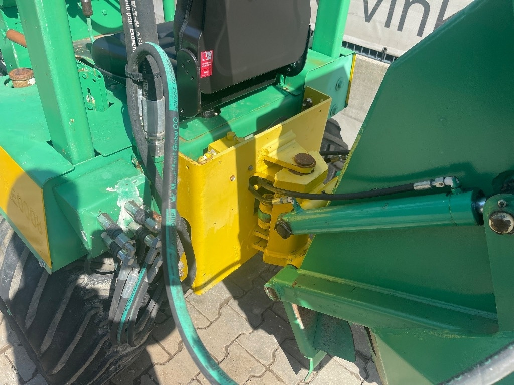 Ditch Witch 3500 DD - Săpător de şanţuri: Foto 4 Ditch Witch 3500 DD - Săpător de şanţuri: Foto 4