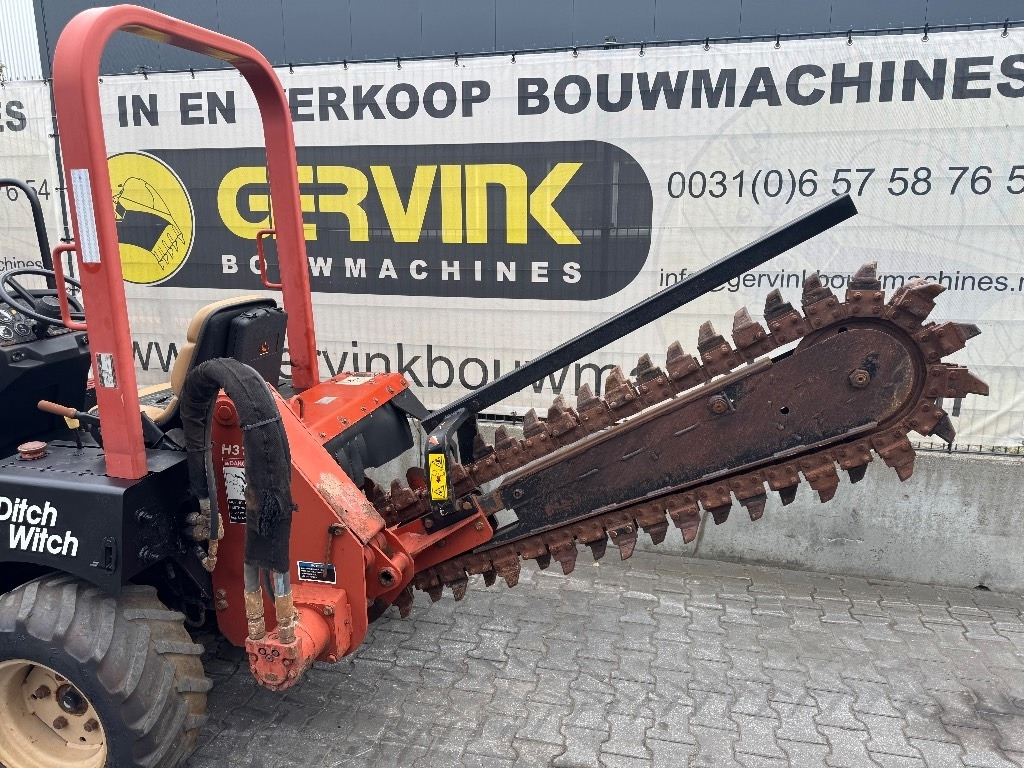 Ditch Witch RT 40 - Săpător de şanţuri: Foto 4 Ditch Witch RT 40 - Săpător de şanţuri: Foto 4
