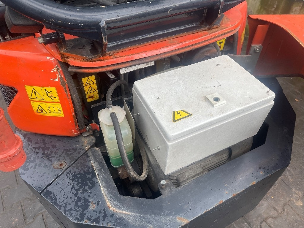 Mini excavator Kubota U17-3 hybride: Foto 8